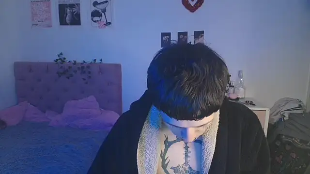 Snapshot of 2cyboy_ chatting on September 28, 2025, 10:26 pm 2cyboy online show from September 28, 2025, 10:26 pm