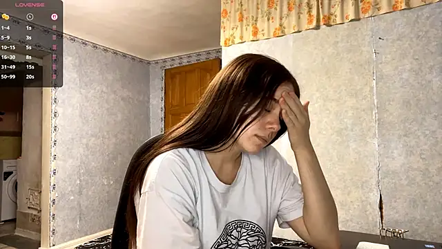 Snapshot of Lia_rise chatting on September 28, 2025, 3:17 pm Lia rise online show from September 28, 2025, 3:17 pm