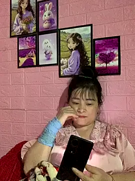 Snapshot of Star-sweet chatting on November 1, 2025, 2:41 pm Star-sweet online show from November 1, 2025, 2:41 pm