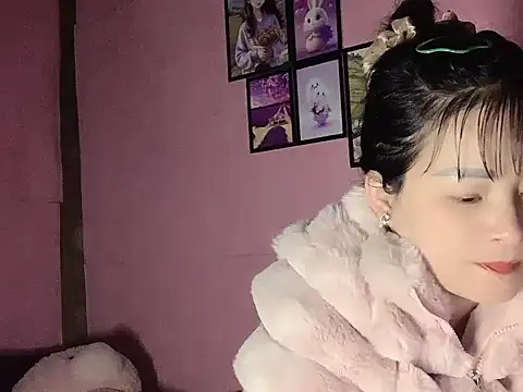 Snapshot of Star-sweet chatting on November 3, 2025, 4:36 am Star-sweet online show from November 3, 2025, 4:36 am