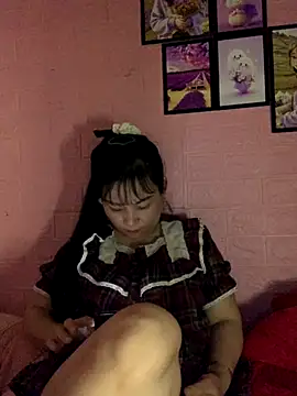 Snapshot of Star-sweet chatting on November 10, 2025, 6:12 am Star-sweet online show from November 10, 2025, 6:12 am