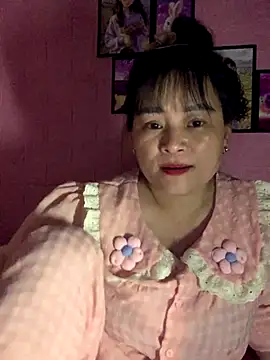 Snapshot of Star-sweet chatting on November 15, 2025, 6:55 am Star-sweet online show from November 15, 2025, 6:55 am