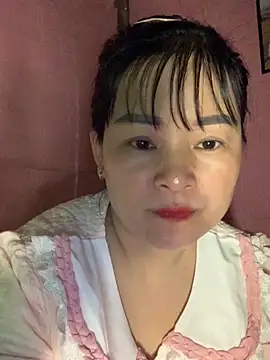 Snapshot of Star-sweet chatting on November 23, 2025, 2:55 am Star-sweet online show from November 23, 2025, 2:55 am