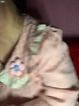 Snapshot of Star-sweet chatting on November 26, 2025, 8:26 am Star-sweet online show from November 26, 2025, 8:26 am