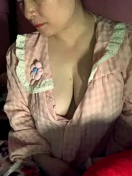 Snapshot of Star-sweet chatting on November 30, 2025, 4:00 pm Star-sweet online show from November 30, 2025, 4:00 pm