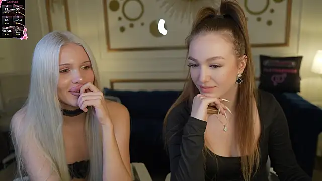 Ella 054 online show from November 10, 2025, 4:17 pm