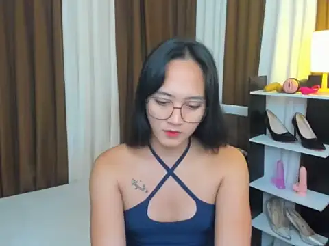 URHottestAngel online show from September 23, 2025, 5:32 am