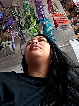 Alessandraa- online show from October 1, 2025, 4:13 pm