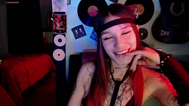 Snapshot of lilithword chatting on October 12, 2025, 7:13 pm lilithword online show from October 12, 2025, 7:13 pm