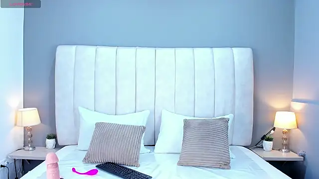 ScarletStarr online show from October 24, 2025, 4:31 am