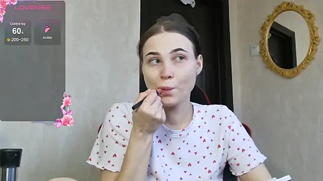 PrettyMegan online show from November 13, 2025, 11:09 am