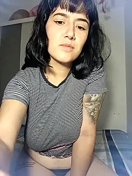 Snapshot of Jinx__x chatting on October 15, 2025, 4:45 am Jinx x online show from October 15, 2025, 4:45 am