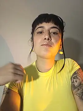 Snapshot of Jinx__x chatting on December 14, 2025, 4:40 am Jinx x online show from December 14, 2025, 4:40 am