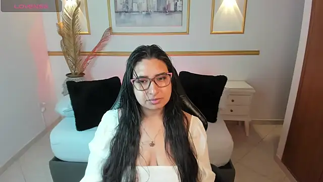 alice coopperx online show from December 17, 2025, 12:22 pm