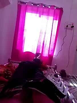 Snapshot of SmartLoda143 chatting on November 10, 2025, 9:41 am SmartLoda143 online show from November 10, 2025, 9:41 am