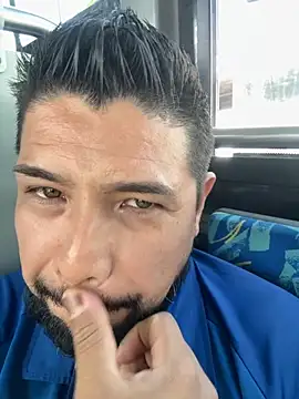 Snapshot of cfomega4592 chatting on November 18, 2025, 5:17 pm cfomega4592 online show from November 18, 2025, 5:17 pm