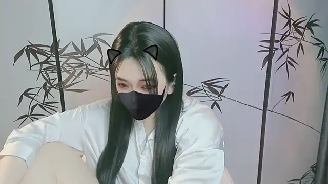 Sparkly Candy online show from October 23, 2025, 1:54 pm