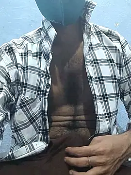 Snapshot of GirlsCrush_ chatting on September 26, 2025, 8:35 pm GirlsCrush  online show from September 26, 2025, 8:35 pm