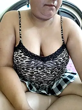 payal 261072  online show from September 17, 2025, 8:21 pm