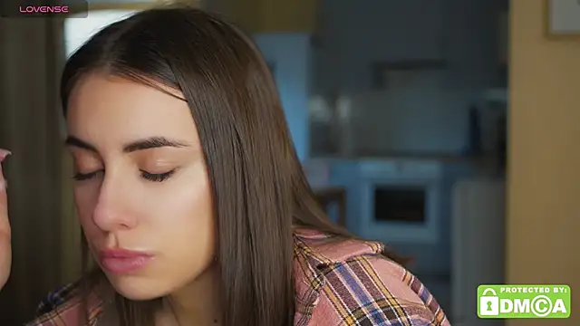 KateCarrey online show from October 25, 2025, 8:22 am