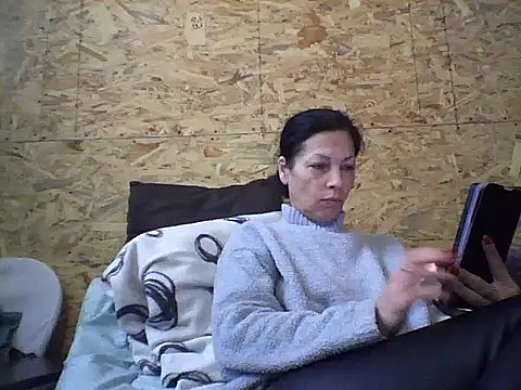 Milana38 online show from November 7, 2025, 9:31 am