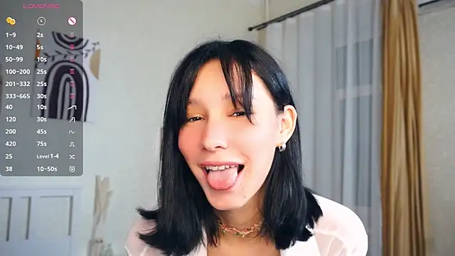 Snapshot of IrenePlamer chatting on September 20, 2025, 7:37 pm IrenePlamer online show from September 20, 2025, 7:37 pm