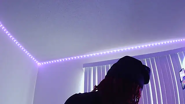 Snapshot of risktakinndolo chatting on September 25, 2025, 5:27 pm risktakinndolo online show from September 25, 2025, 5:27 pm