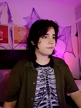 Snapshot of damienbeltmonth chatting on October 29, 2025, 11:28 pm damienbeltmonth online show from October 29, 2025, 11:28 pm