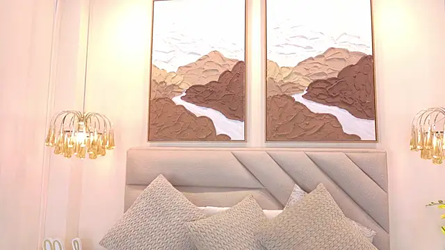 Snapshot of kendalFox_ chatting on October 31, 2025, 1:45 pm kendalFox online show from October 31, 2025, 1:45 pm