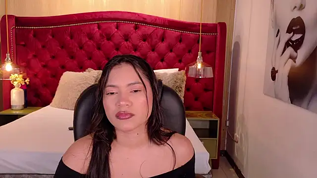 Snapshot of kendalFox_ chatting on November 23, 2025, 3:12 pm kendalFox online show from November 23, 2025, 3:12 pm