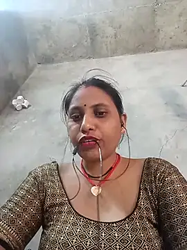 Snapshot of Sandhya_x chatting on October 7, 2025, 7:49 am Sandhya x online show from October 7, 2025, 7:49 am