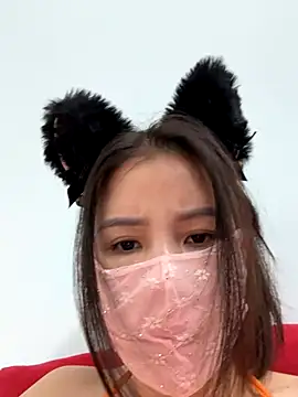 Snapshot of simsim-00 chatting on September 10, 2025, 3:17 am simsim-00 online show from September 10, 2025, 3:17 am