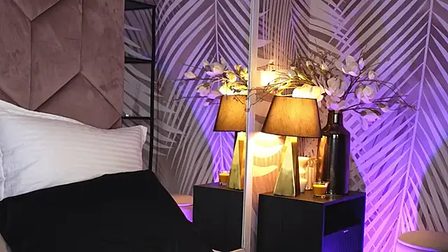 EvaRhea online show from November 27, 2025, 4:03 am