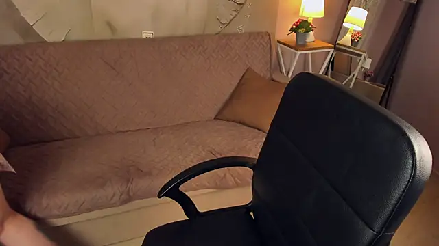 SandraEleson online show from November 21, 2025, 3:05 am