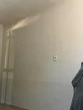 Snapshot of Bandidasexy22 chatting on October 29, 2025, 12:29 pm Bandidasexy22 online show from October 29, 2025, 12:29 pm