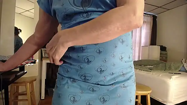 Snapshot of ANALTRAINING4U2 chatting on February 14, 2025, 2:33 pm ANALTRAINING4U2 online show from February 14, 2025, 2:33 pm