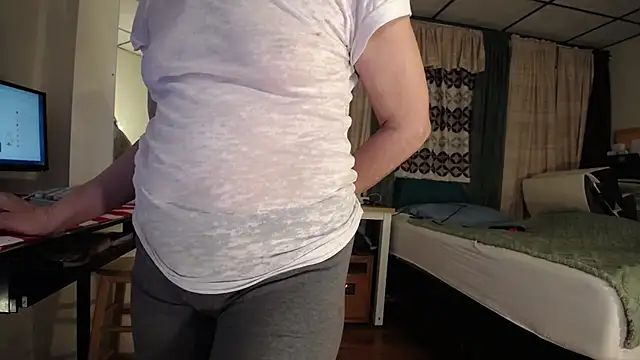 Snapshot of ANALTRAINING4U2 chatting on February 20, 2025, 4:18 am ANALTRAINING4U2 online show from February 20, 2025, 4:18 am