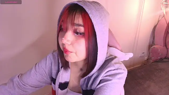 Snapshot of sophiievv chatting on October 1, 2025, 7:20 pm sophiievv online show from October 1, 2025, 7:20 pm