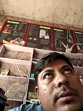 Snapshot of Ajmersingh335512 chatting on October 18, 2025, 7:42 am Ajmersingh335512 online show from October 18, 2025, 7:42 am