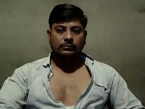 Snapshot of Ajmersingh335512 chatting on November 7, 2025, 3:01 pm Ajmersingh335512 online show from November 7, 2025, 3:01 pm