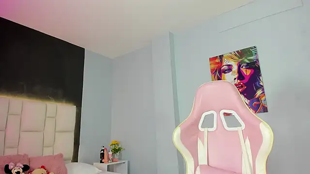 SammyRose  online show from October 4, 2025, 8:18 pm