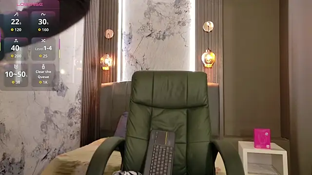 Snapshot of katia_green1 chatting on October 12, 2025, 11:53 am katia green1 online show from October 12, 2025, 11:53 am