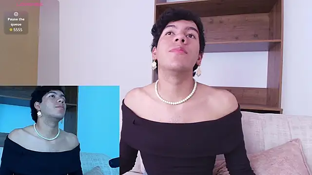 E R O S  online show from September 13, 2025, 1:22 pm