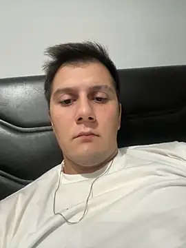 Snapshot of bogerkek chatting on October 1, 2025, 9:32 pm bogerkek online show from October 1, 2025, 9:32 pm