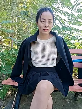 Snapshot of bingxin- chatting on September 9, 2025, 4:23 am bingxin- online show from September 9, 2025, 4:23 am