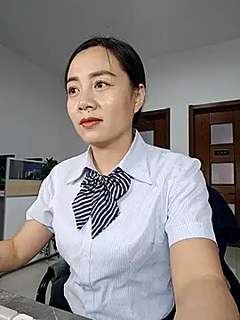 Snapshot of bingxin- chatting on October 15, 2025, 6:24 am bingxin- online show from October 15, 2025, 6:24 am