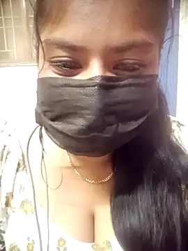 Snapshot of Reshma-Rani chatting on November 17, 2025, 6:57 pm Reshma-Rani online show from November 17, 2025, 6:57 pm