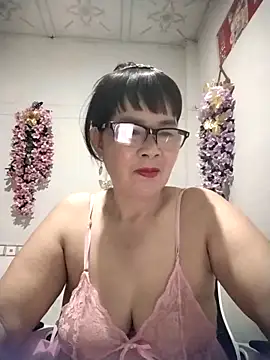 Snapshot of Ki_xxx chatting on September 15, 2025, 2:39 pm Ki xxx online show from September 15, 2025, 2:39 pm