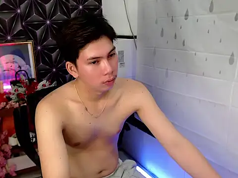 ursweet jade online show from November 14, 2025, 10:47 am