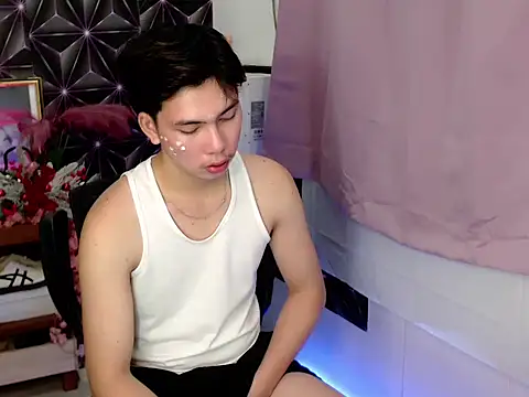 ursweet jade online show from December 4, 2025, 10:35 am